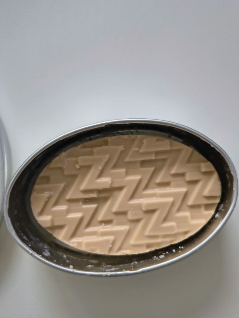 Balsam w kostce do masażu Lush