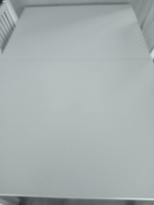 Stół rozkładany z krzesłami 135x86+50