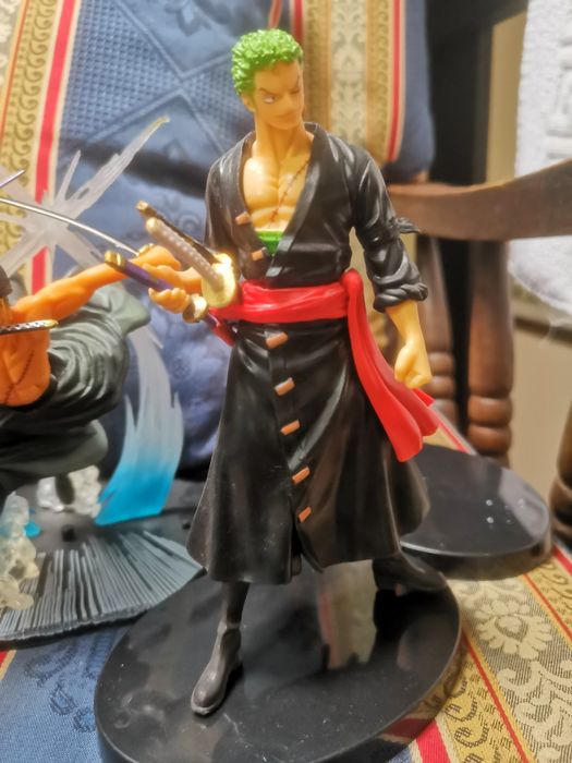Figuras Anime série One Piece com cerca de 15 a 17cm como novas