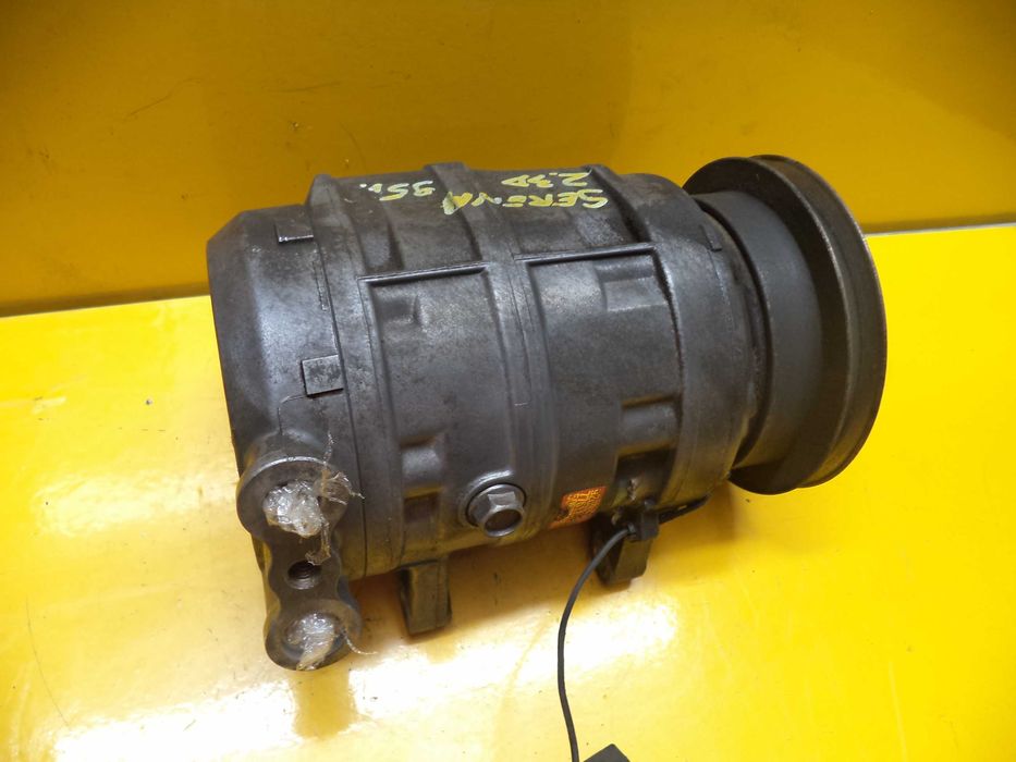 Компрессор кондиционера Nissan Serena (C23) Nissan Vanette (2,0-2,3 D)