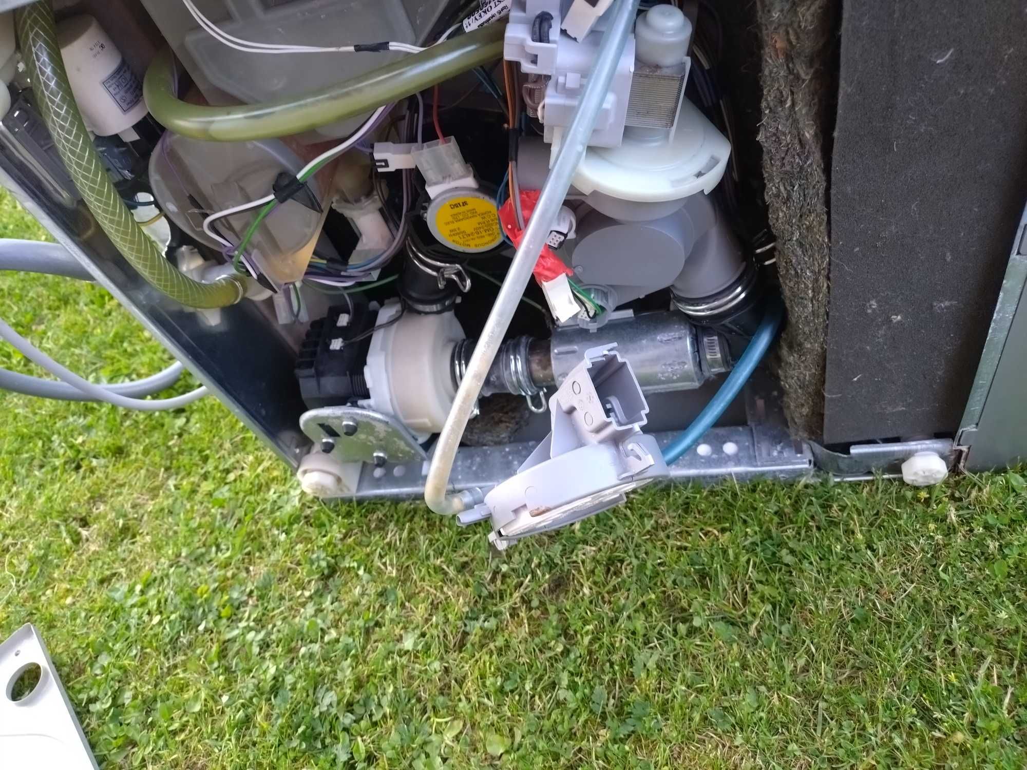 Zmywarka Beko dsfs 6831x części lub w całości