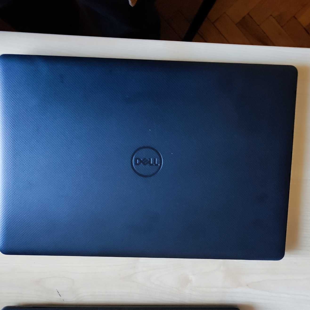 Laptop Dell Vostro 3590 i7-10510U/16GB/256/Win11P R610