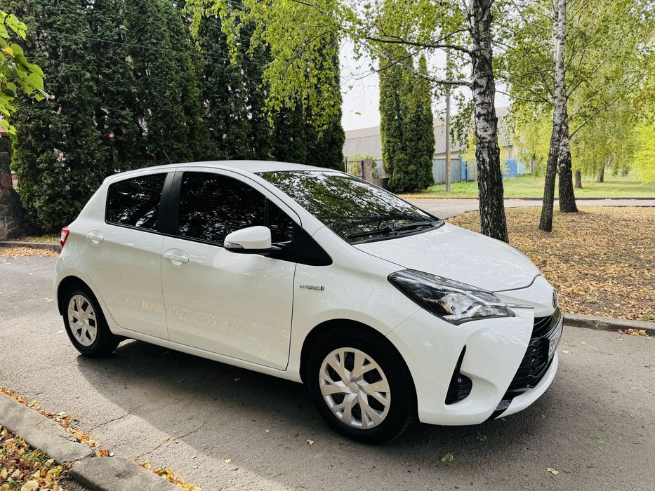 Toyota Yaris 1.5Dual VVT-iE Hybrid HEV Style 2020р