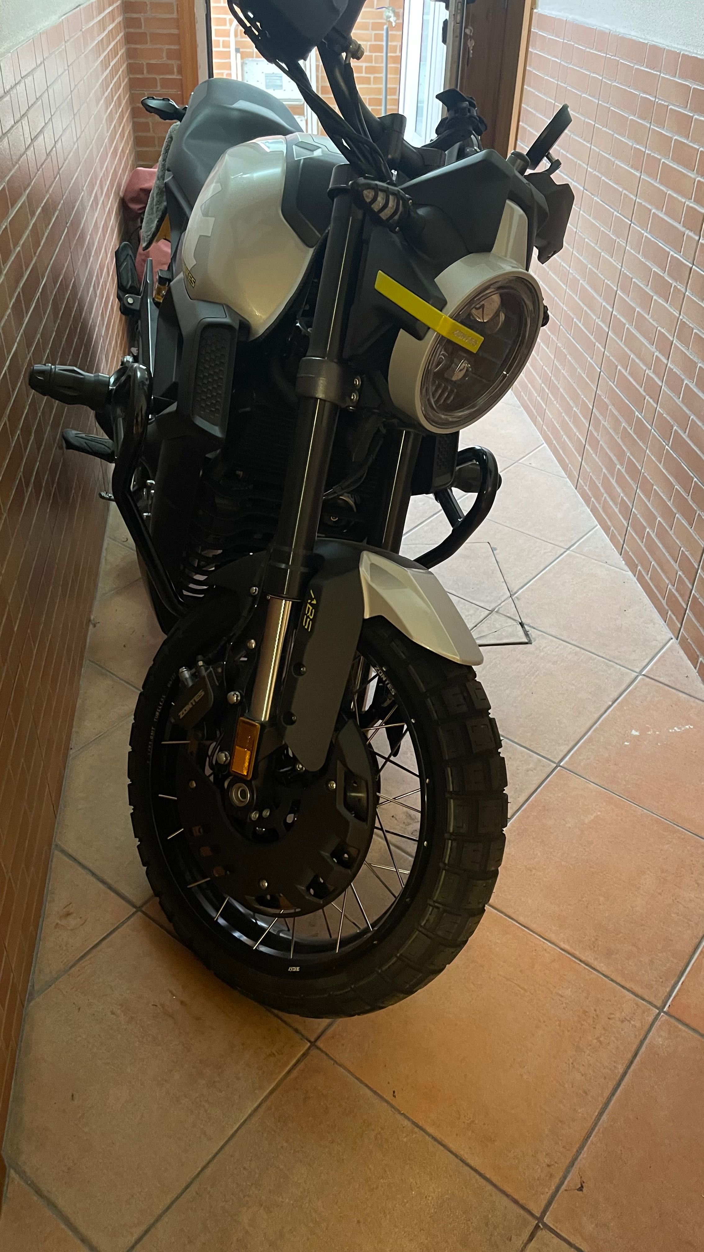 Zontes gk125 como nova com extras e na garantia