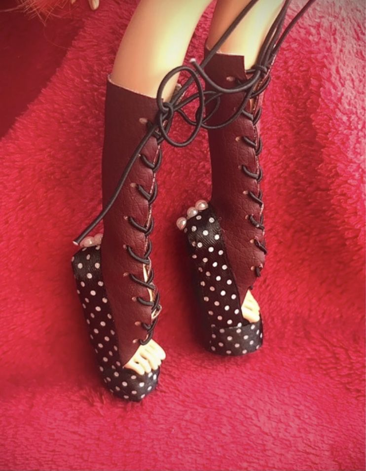 Buty dla lalki BJD popovy bordowo czarne