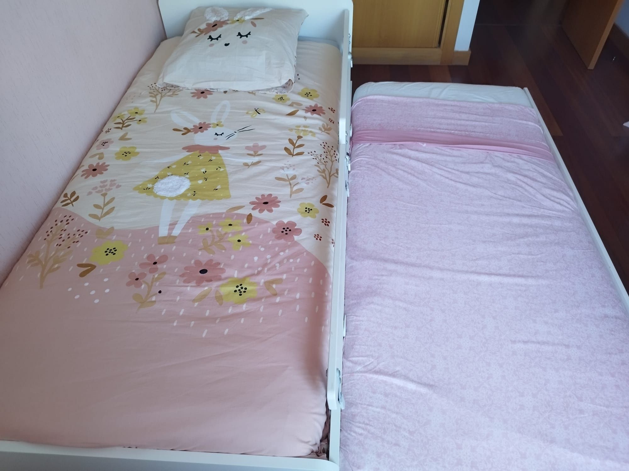 Cama-gaveta com 1 colchão