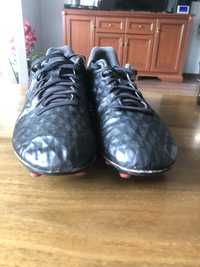 Korki Nike Tiempo Legend 8 Club rozmiar 40,5