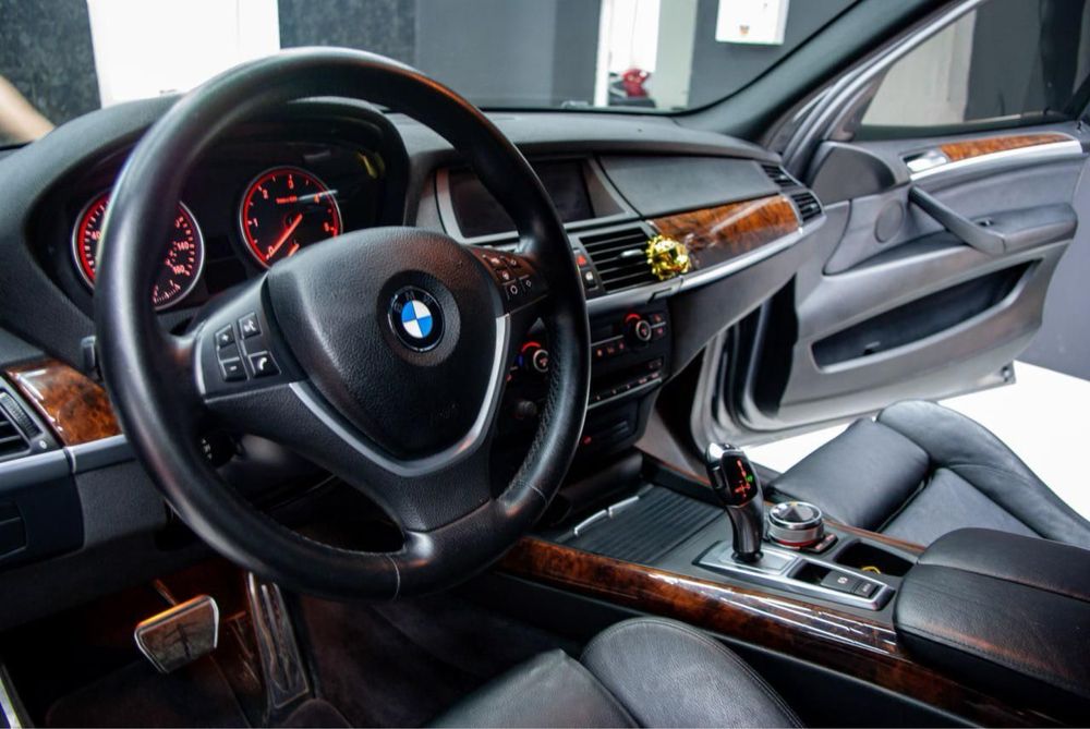 Продам BMW X5  xdreпроvi 35d