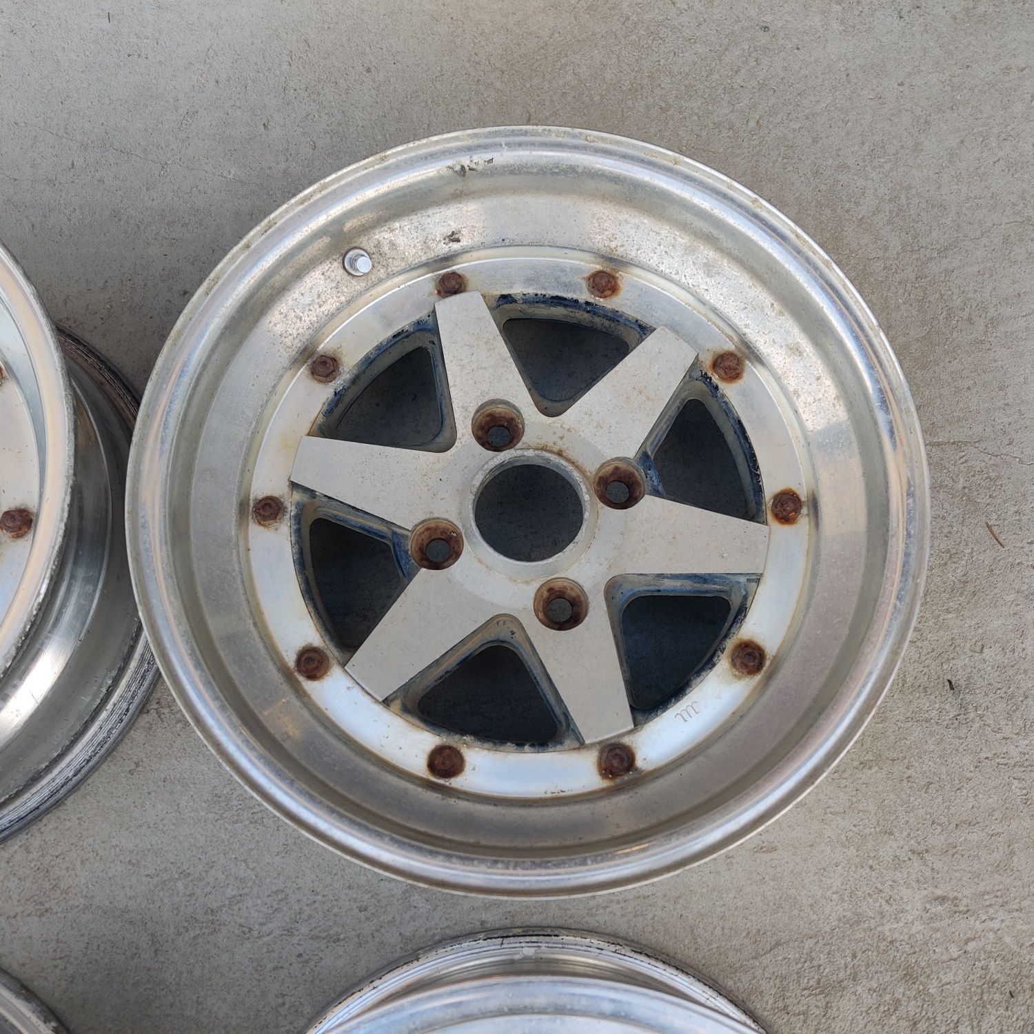 Felgi SSR XR4 Longchamp 15x6,5/7J 4x114,3 JDM 3tlg