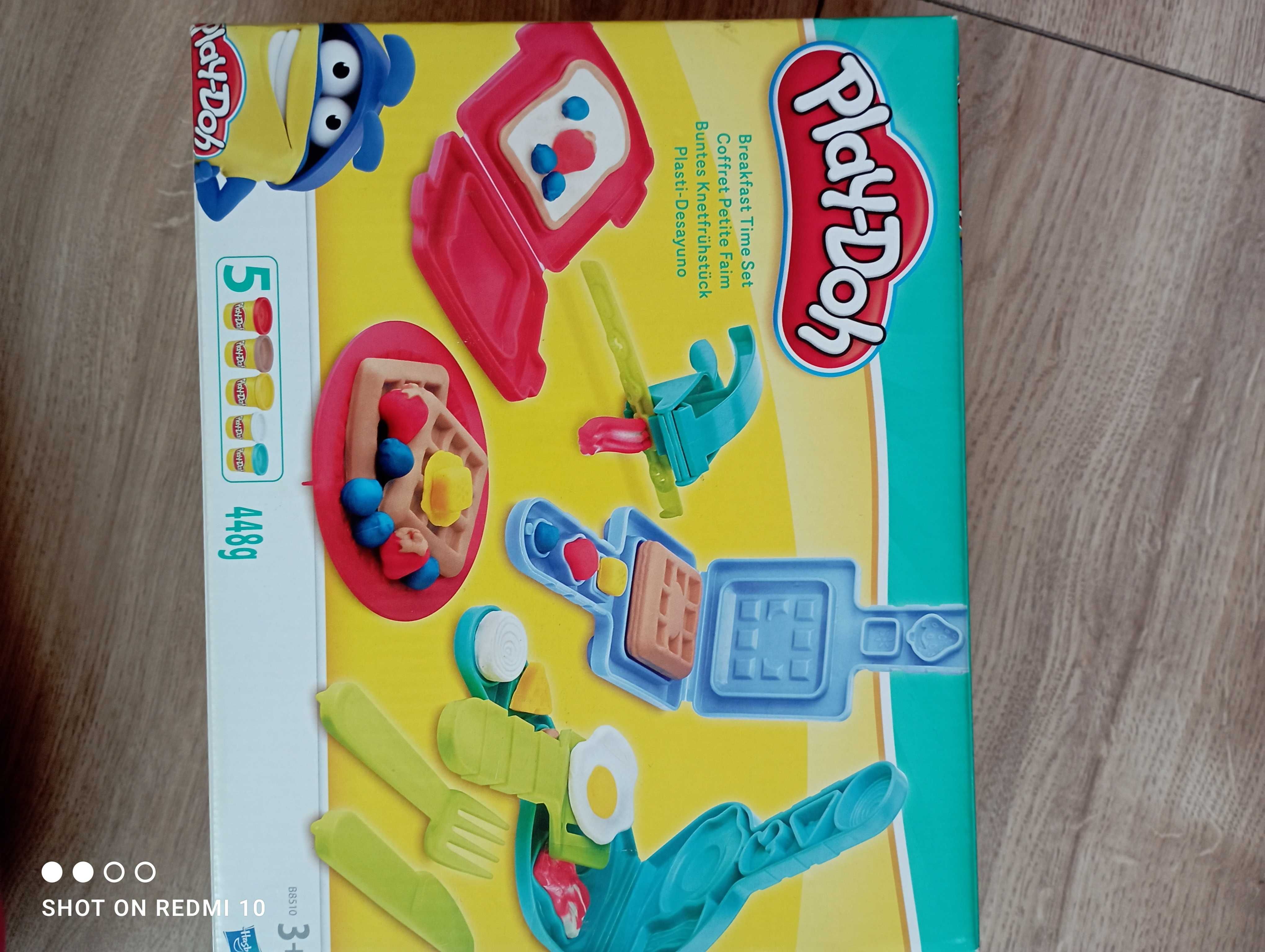 Play doh, kilka zestawów