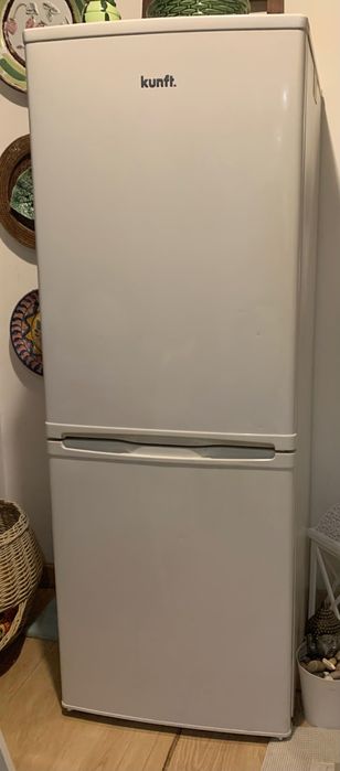 Frigorífico Kunft em excelente estado