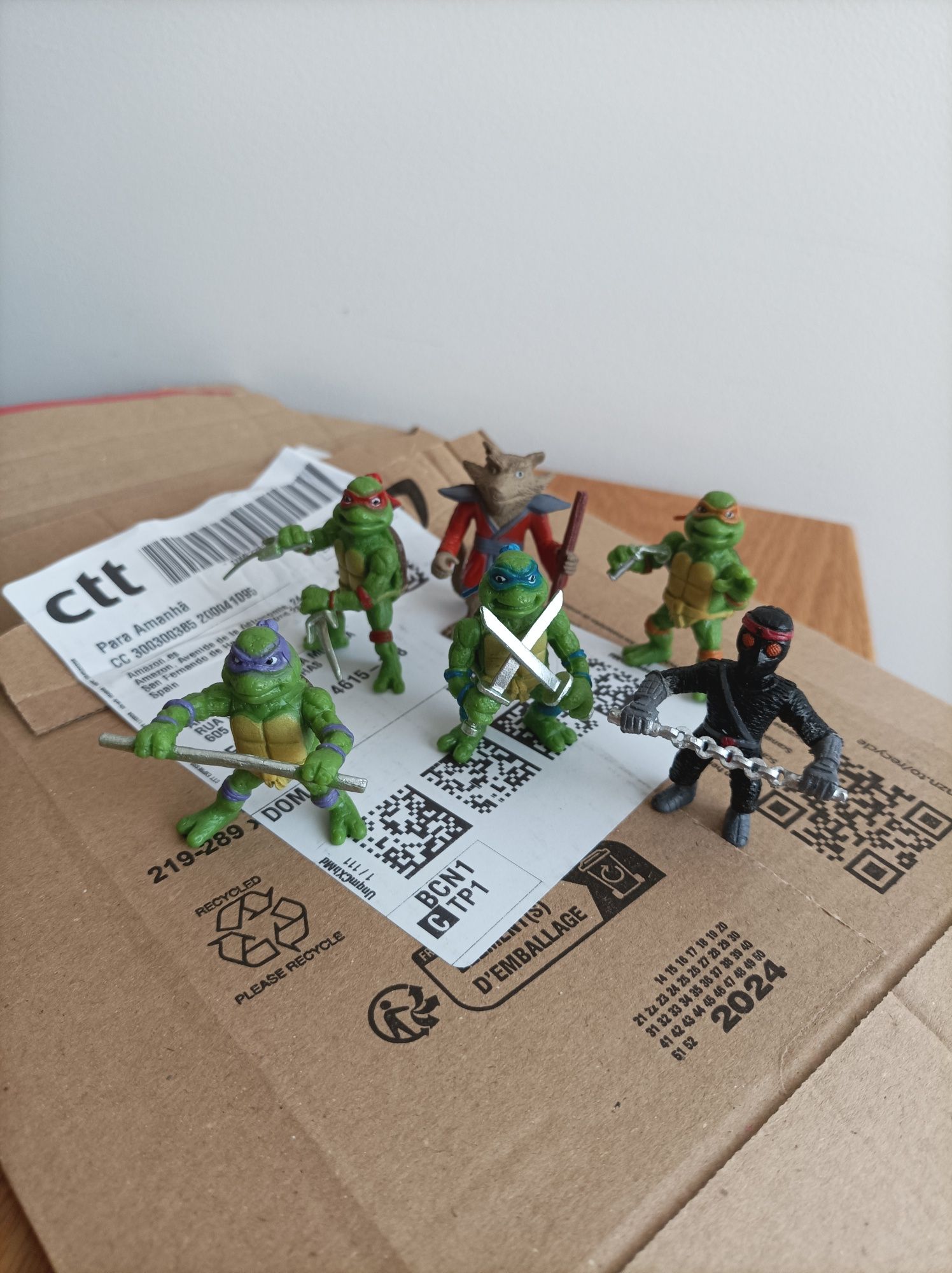 Miniaturas de tartarugas ninja para decoração de bolos