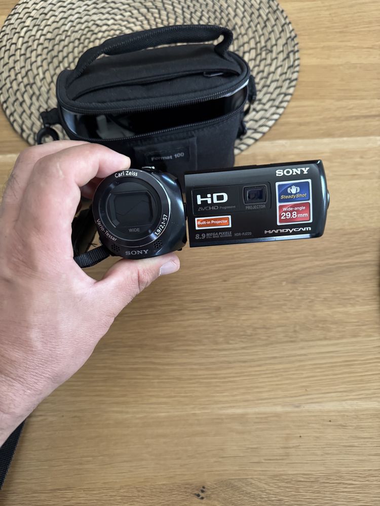 Kamera cyfrowa Sony HDR-PJ220E