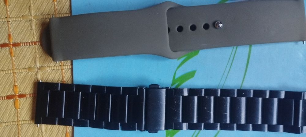 Smartwatch męski FOREVER.