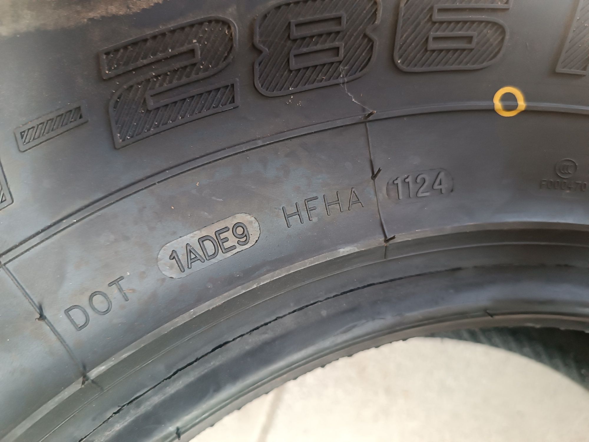Продам літню гуму 265/70/R16