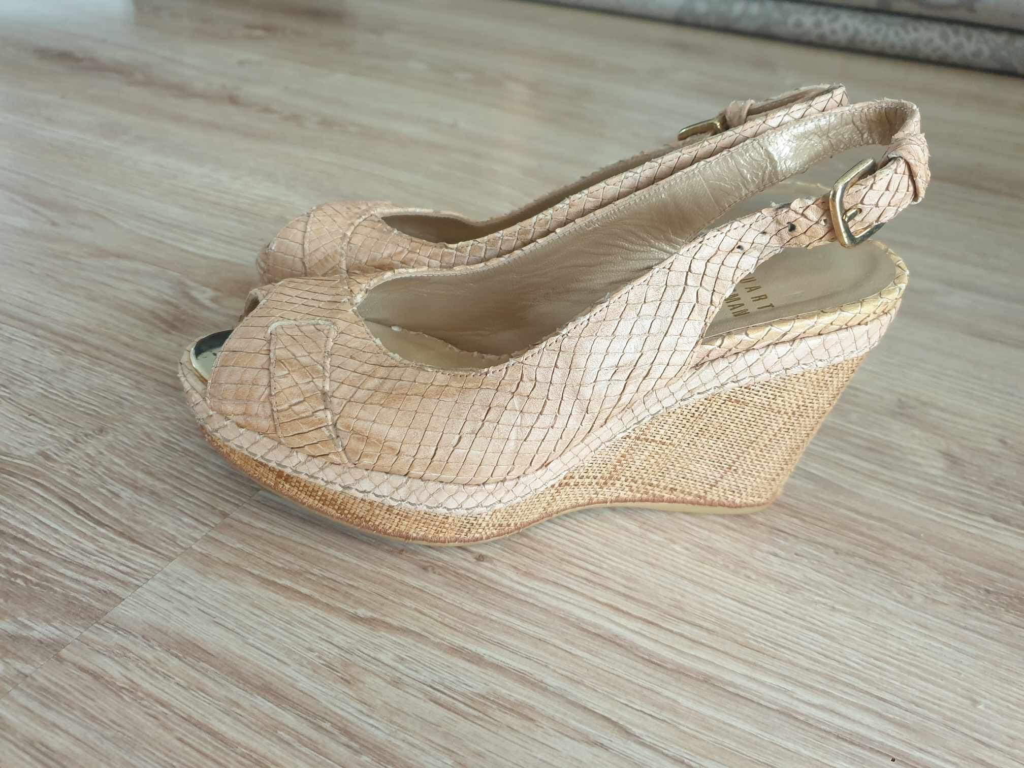 Stuart Weitzman sandały na koturnie 35