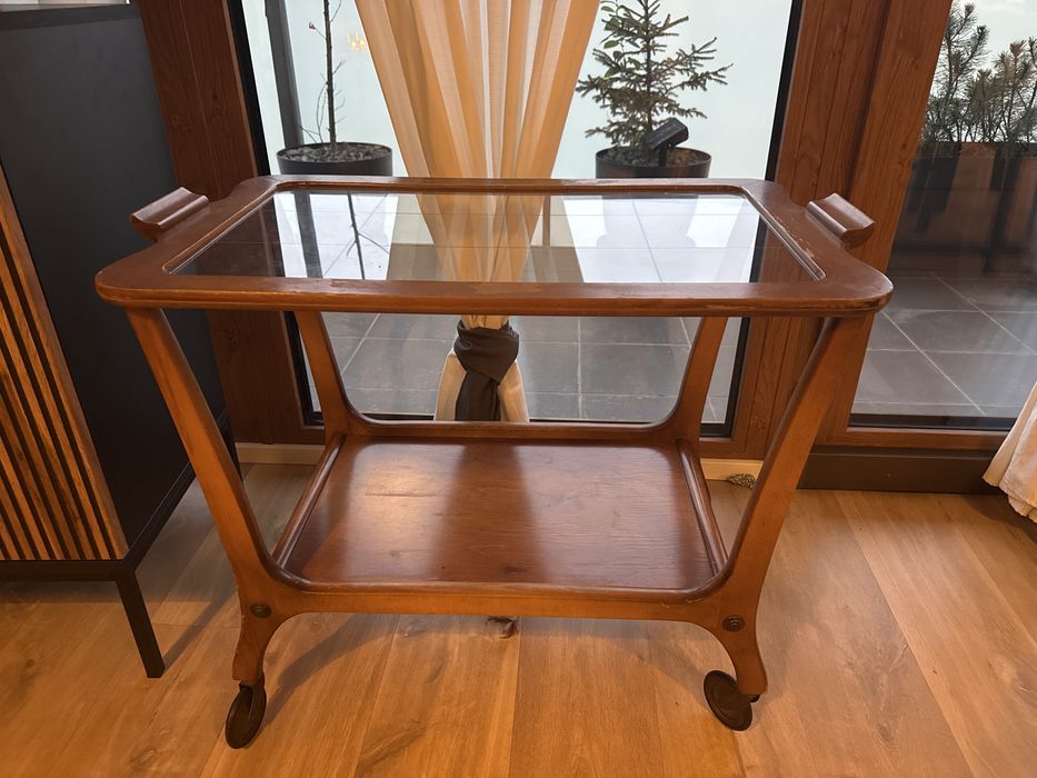 Stolik barek vintage na kółkach