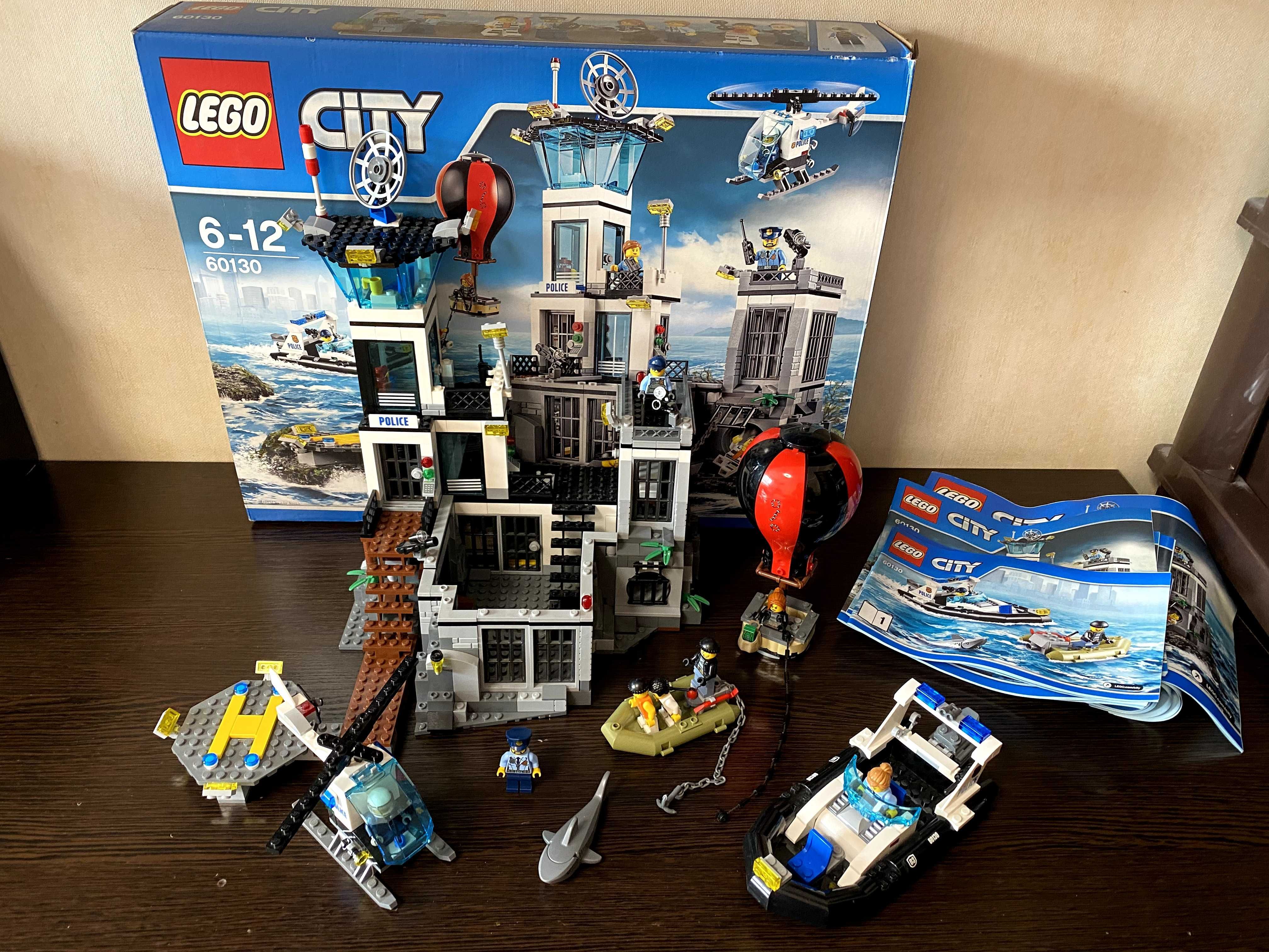 LEGO City Острів-в'язниця (60130)