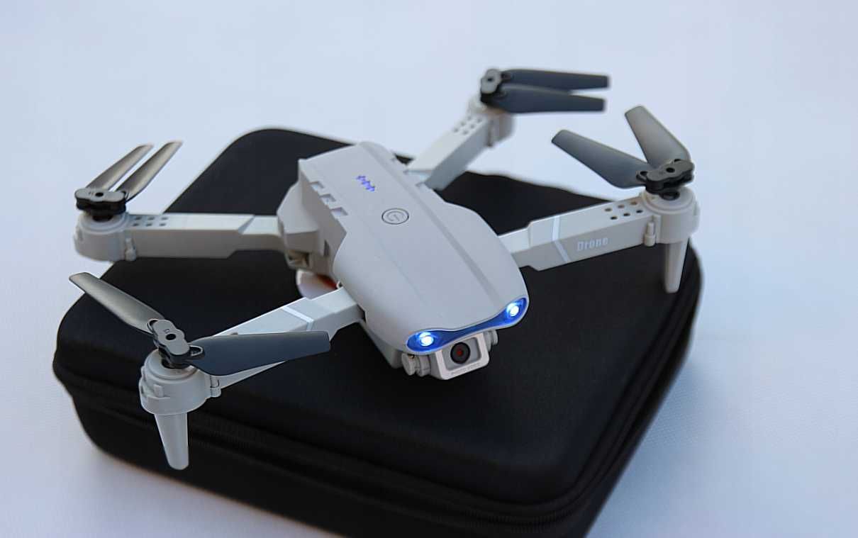 NOWY Dron Zdalnie Sterowany Kamera 4k Unikanie Przeszkód, Wifi + Torba