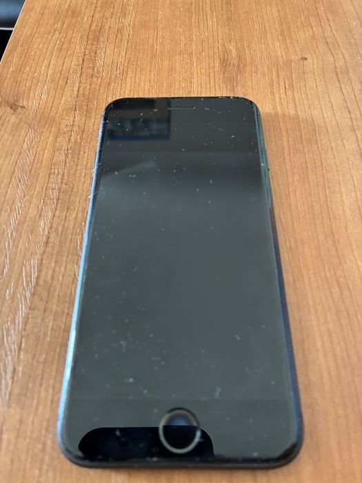 iPhone 8 64GB (botão touch não funciona)