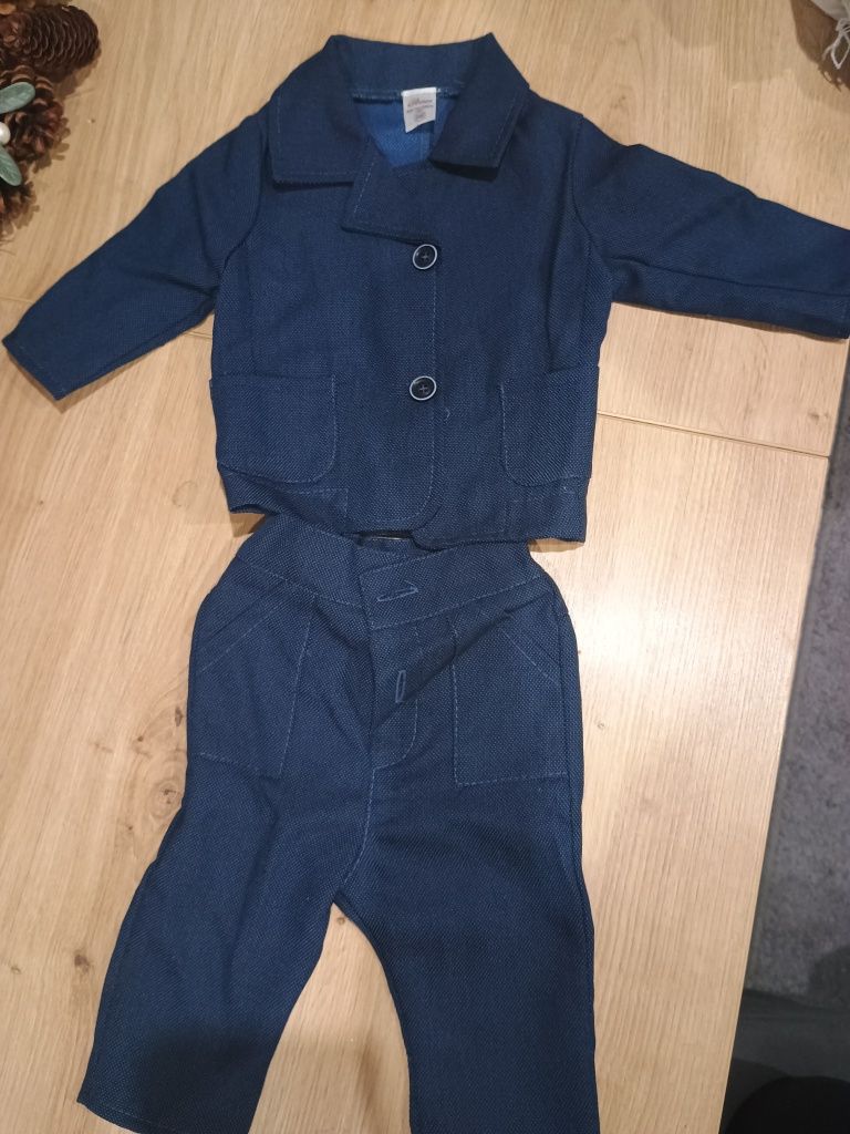 Ubranko/Garnitur dla dziecka/niemowlaka r. 56