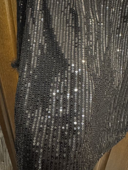 Платье в поетеах