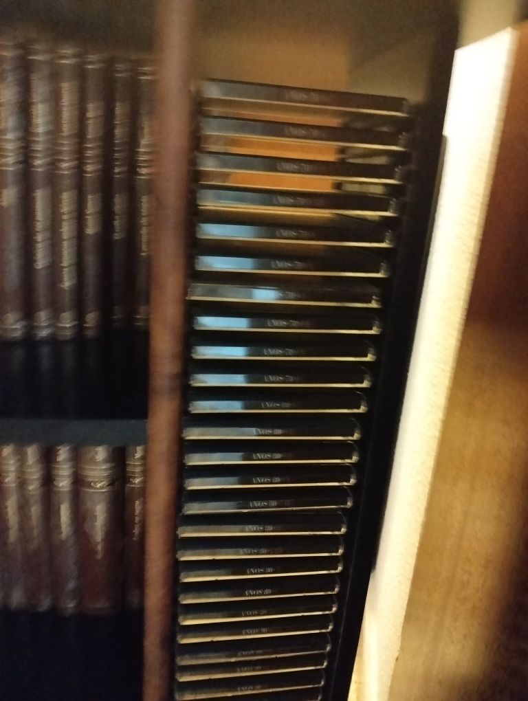Móvel aparelhagem - 35€