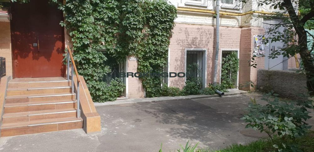Продаж офісу в центрі Києва, вул. Антоновича