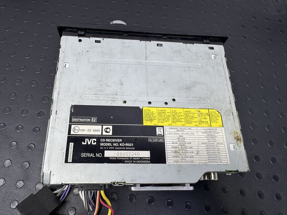 Радіо магнітола JVC KD-521 USB AUX CD MP3