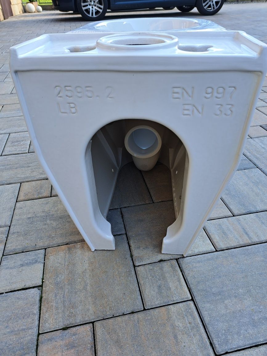 WC , ubikacja Laufen