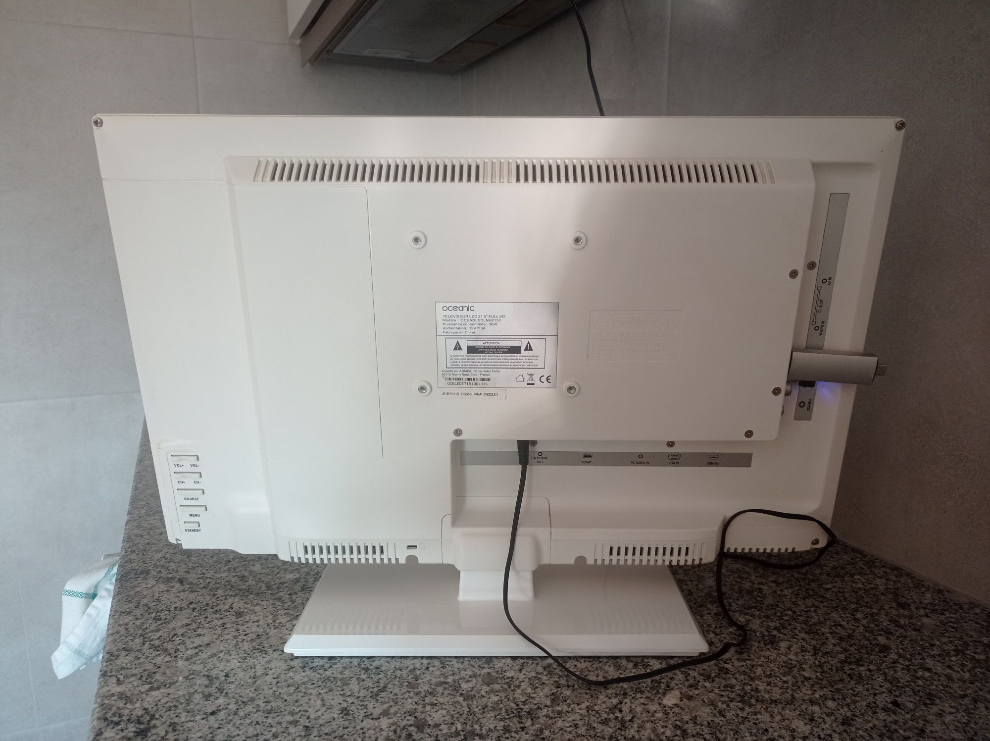 TV 12 v 21 polegadas