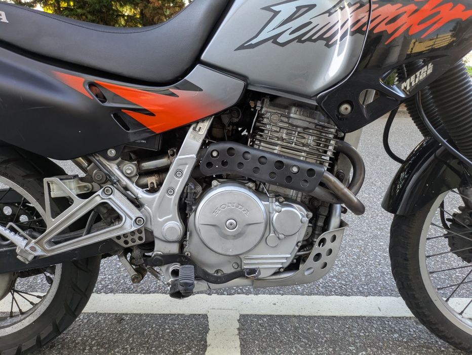 Honda NX 650 Dominator