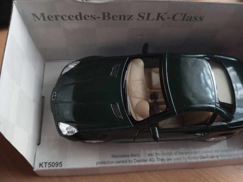Машинка Mercedes