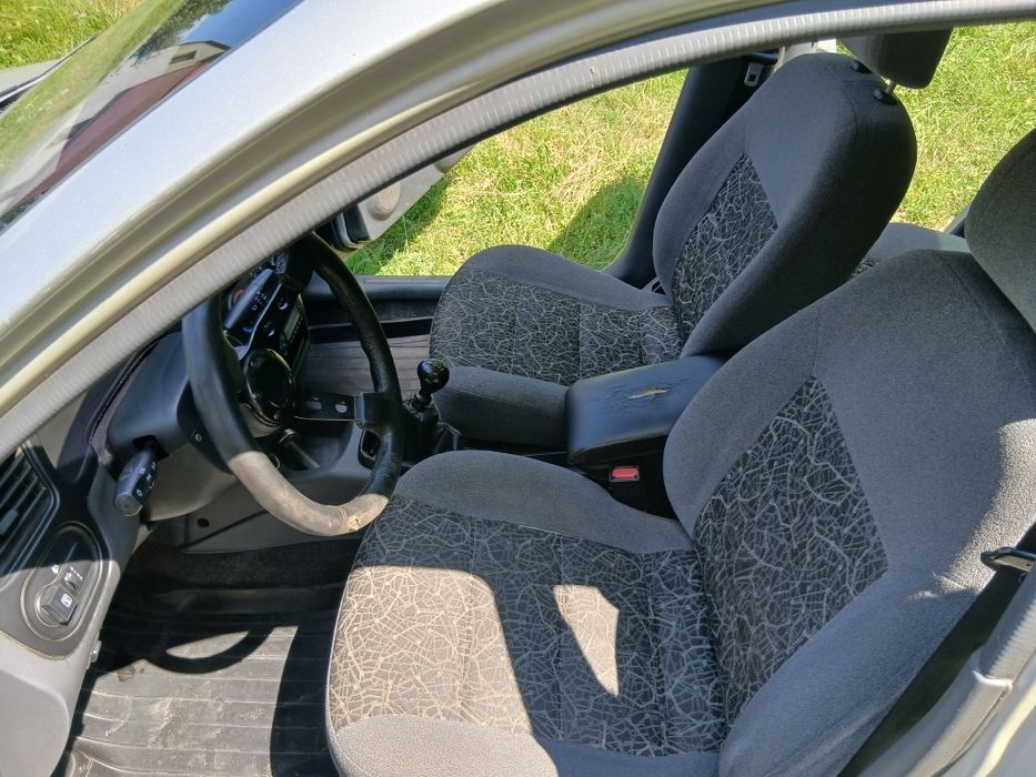 Продається машина