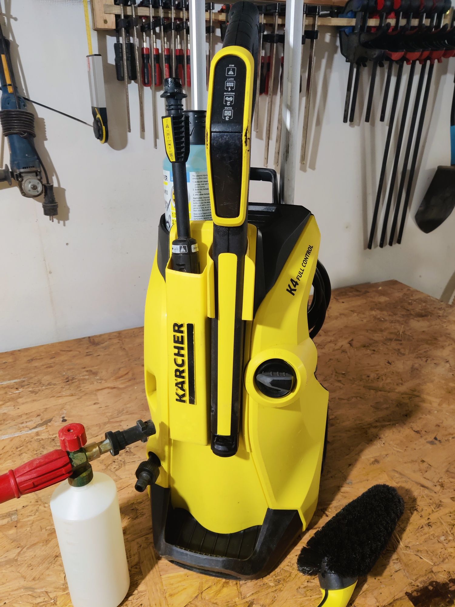 Myjka ciśnienirniowa Karcher Full Control 1800W 130bar + dodatki