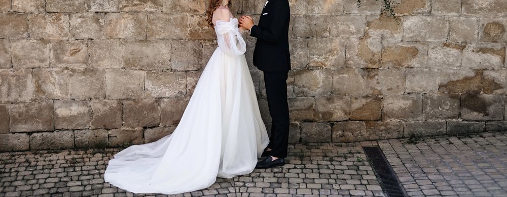 Неймовірно красива весільна сукня