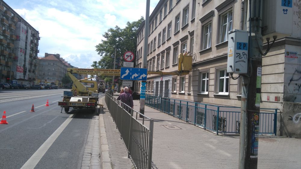 Wynajem podnośników koszowych