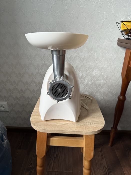 Продам мʼясорубку