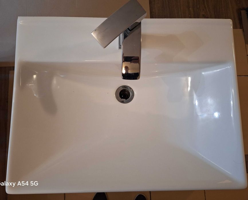 Zlew nablatowy plus bateria komplet 60x47cm