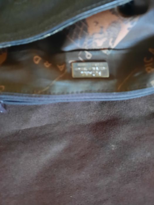 Отличная кожаная сумка