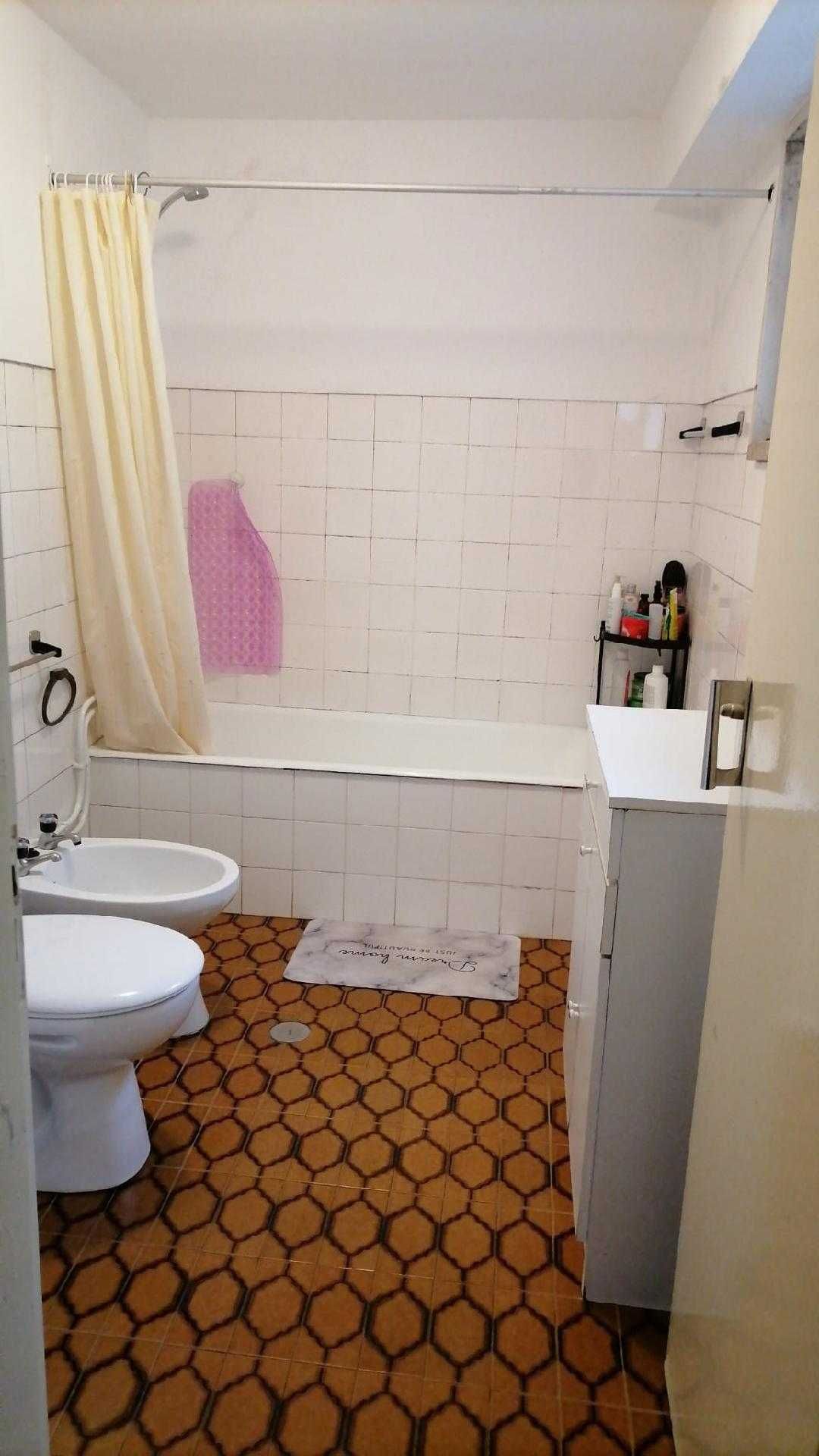 Quartos para meninas estudantes perto da Fac. de Psicologia em Coimbra