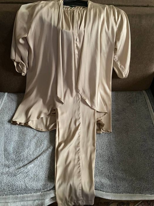 Костюм трійка шовк