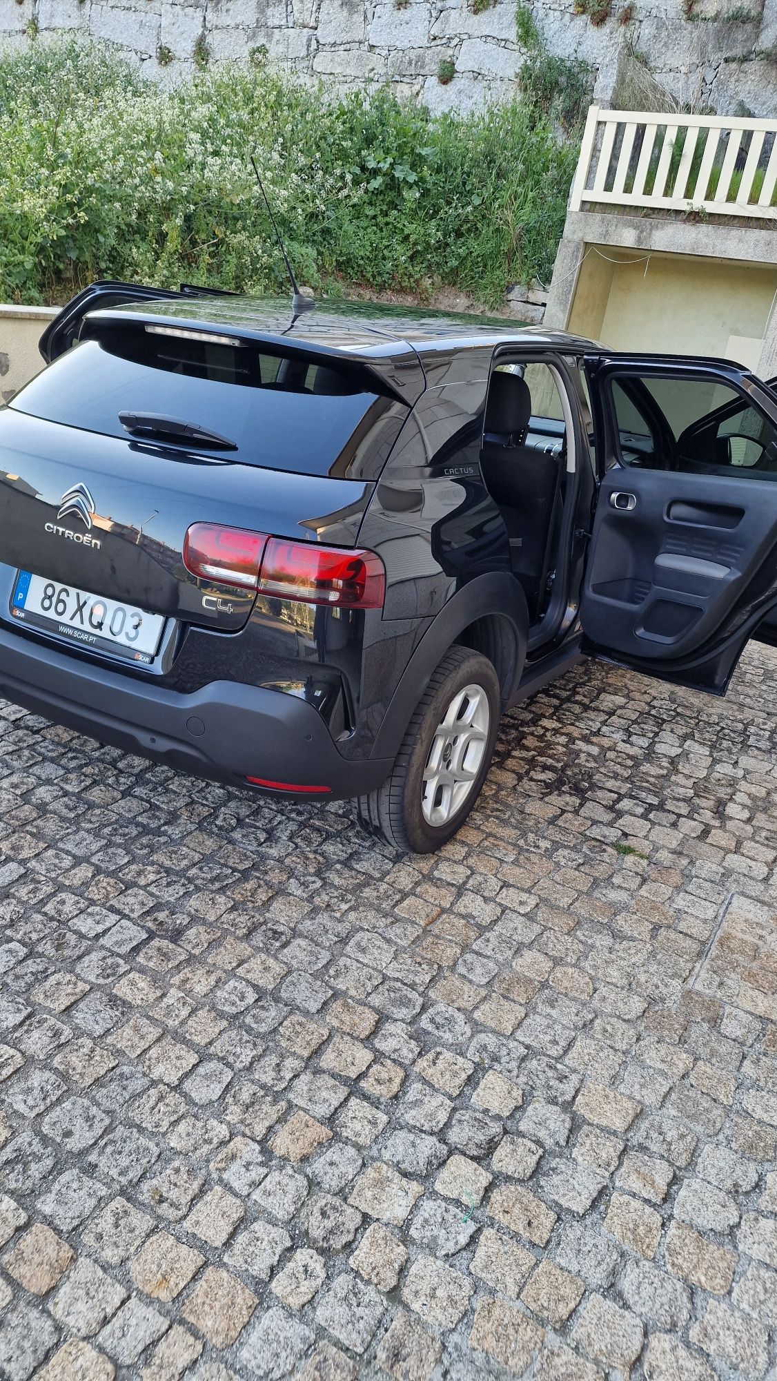 Vendo citroën c4 cactus 1.2 110cv puretech