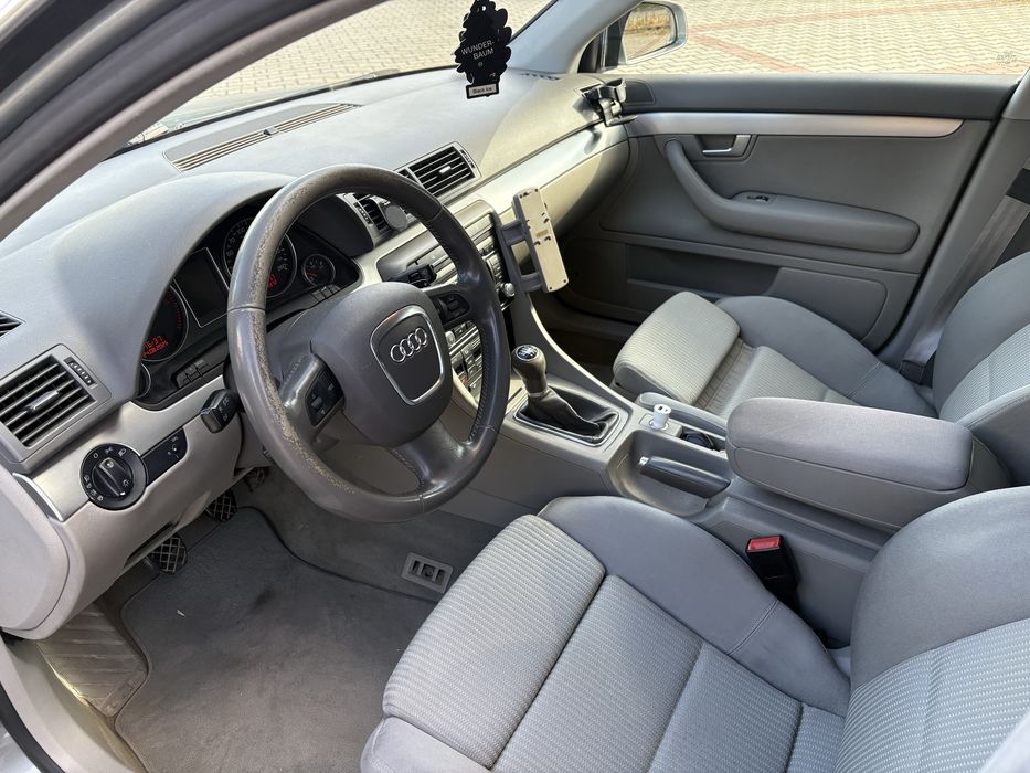 Audi a4b7 2.0TDI S-LINE