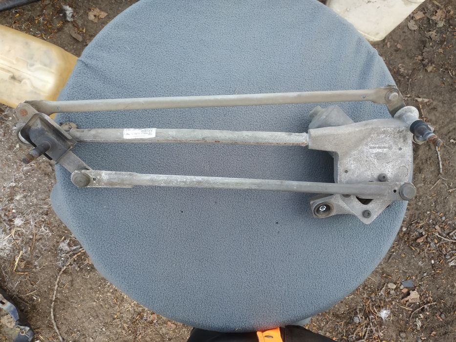 Mechanizm przedniej wycieraczki Mondeo Mk4