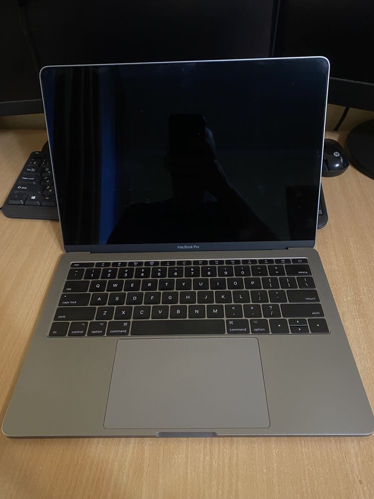 Macbook Pro 2017 Intel