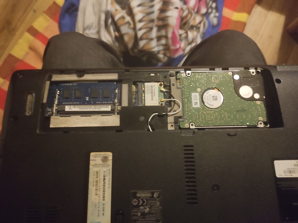 laptop na części