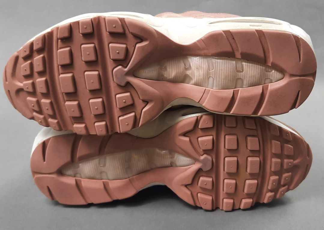 Nike Air Max 95 skórzane buty sportowe 40 26cm