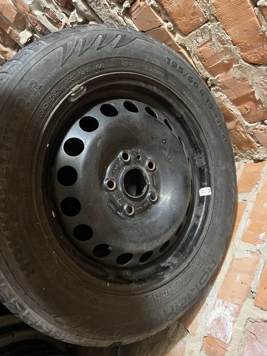 Продам диски з зимовою гумою