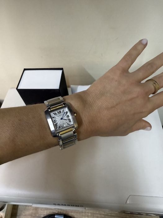 Cartier часы женские. Tank. Кварц.